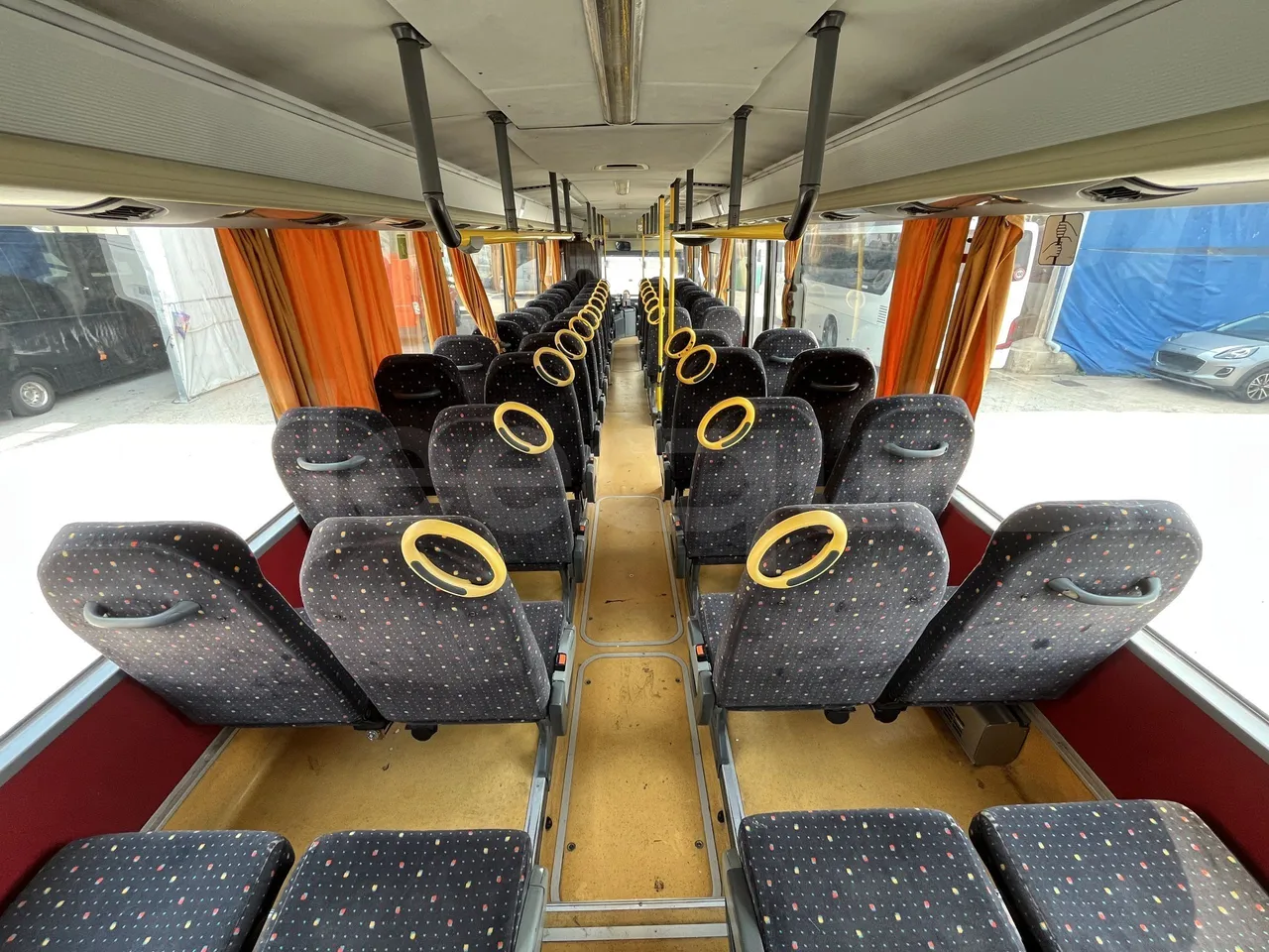 Setra S415 - Forward Seats From Middle Position