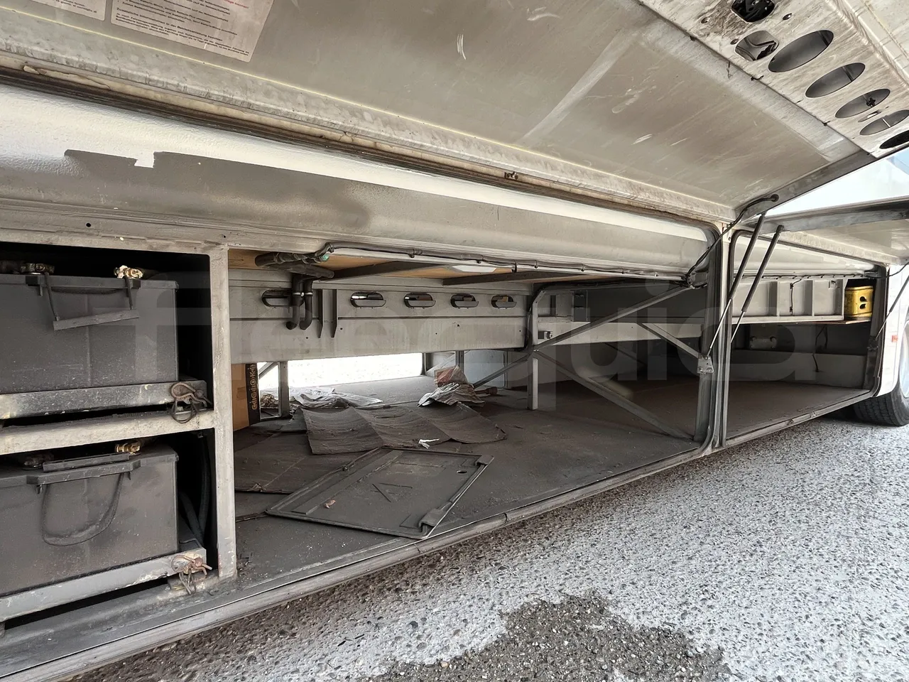 Setra S415 - Luggage