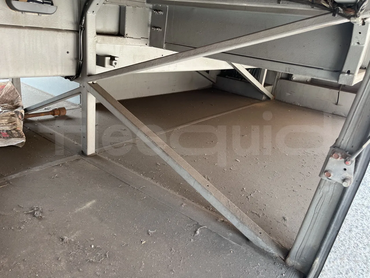 Setra S415 - Luggage Under Carpet Photo