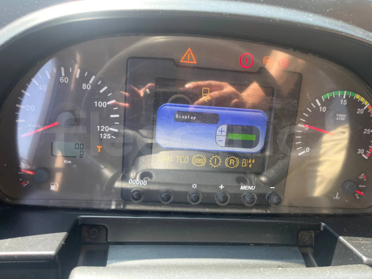 Iveco Magelys Pro - dashboard lights on