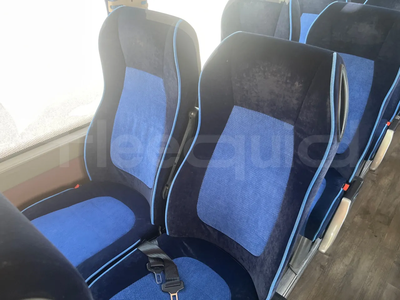 Iveco Magelys Pro - forward view middle aisle