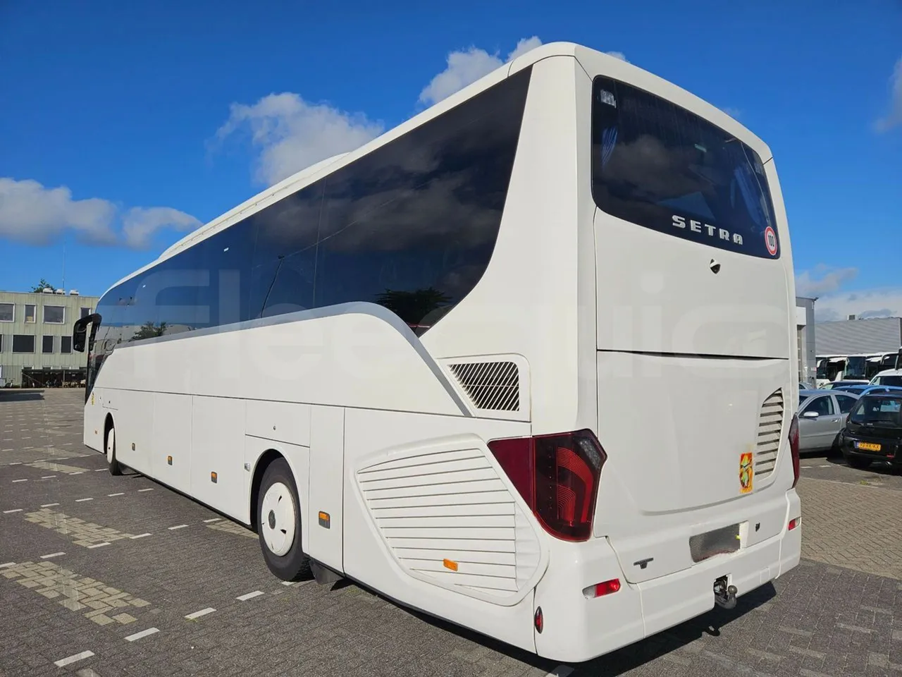 Setra S516 HD/2 - EUR6 - 315kW - 13.12m - 3/4 left rear side
