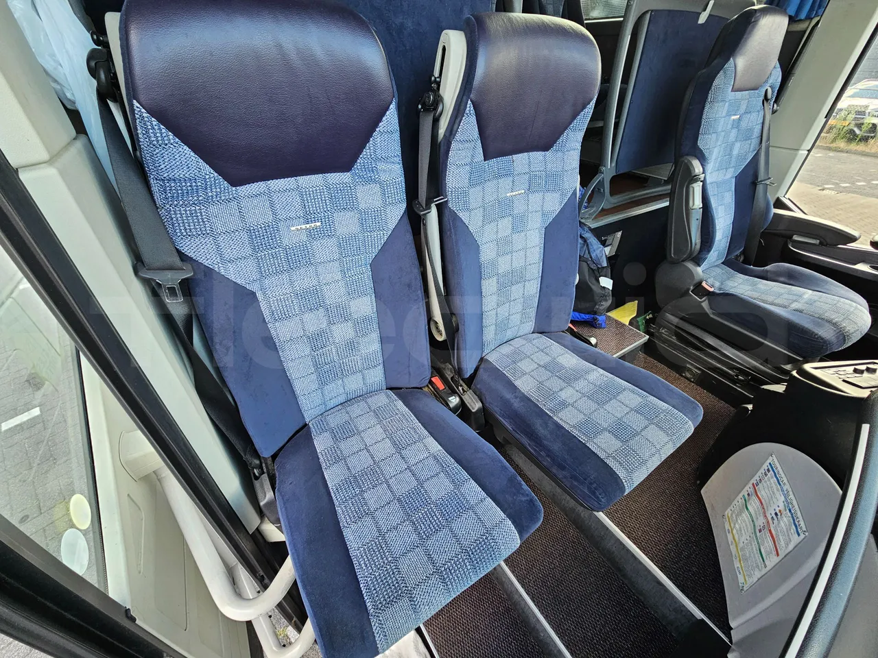 Setra S516 HD/2 - EUR6 - 315kW - 13.12m - folding seat photo