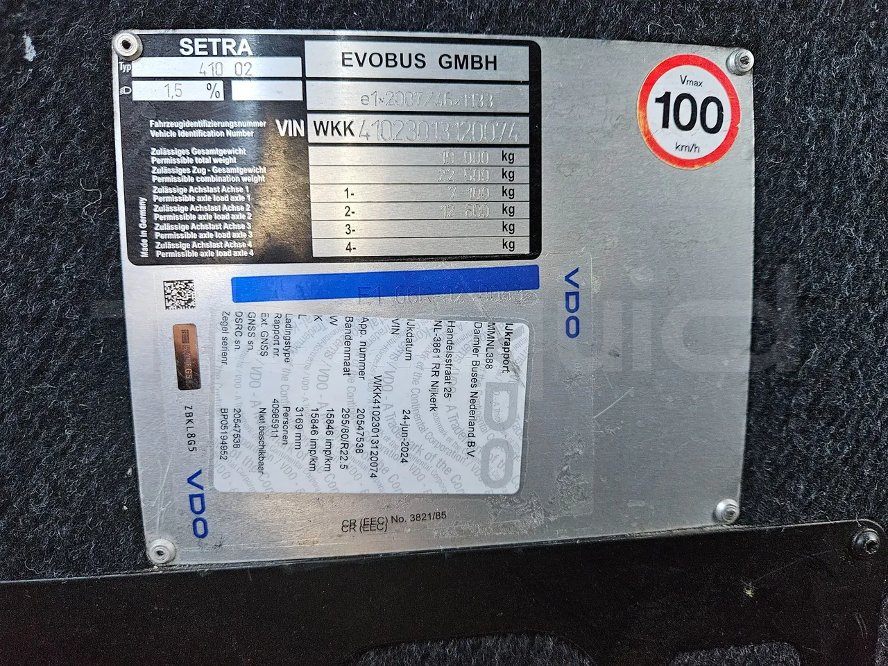 Setra S516 HD/2 - EUR6 - 315kW - 13.12m - vehicle plate photo