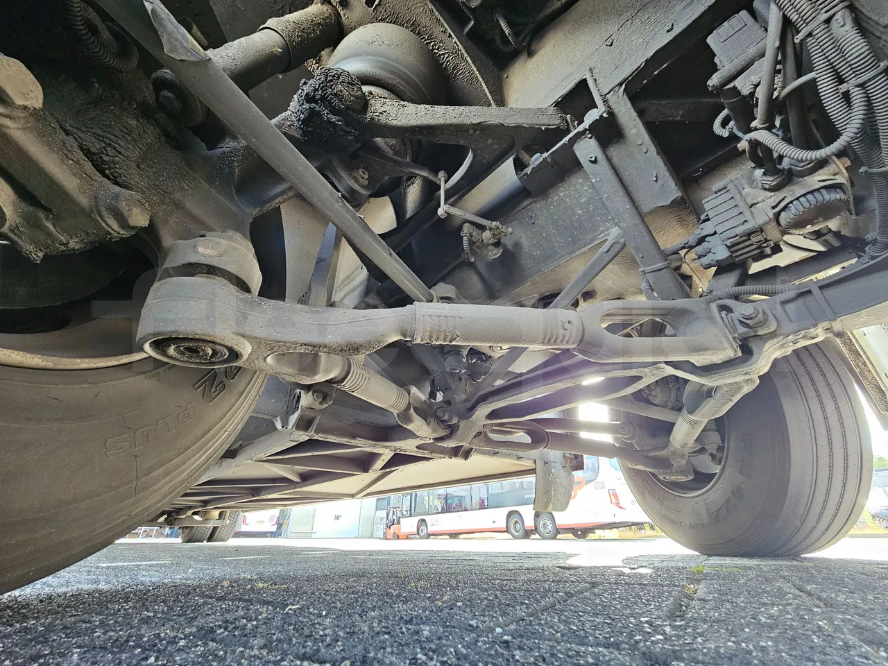 Setra S516 HD/2 - EUR6 - 315kW - 13.12m - front axle central