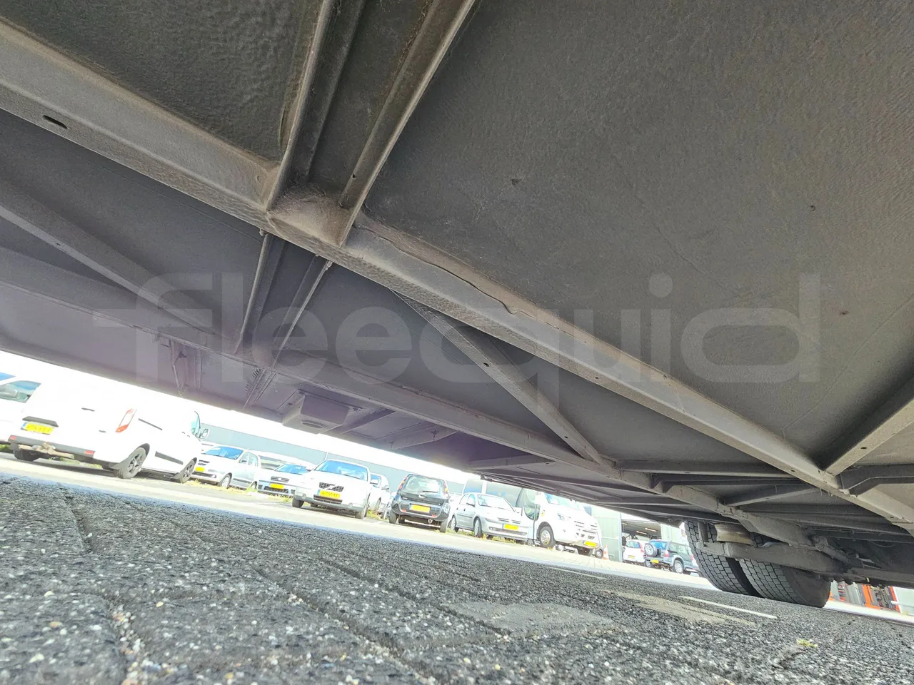 Setra S516 HD/2 - EUR6 - 315kW - 13.12m - central undercarriage photo