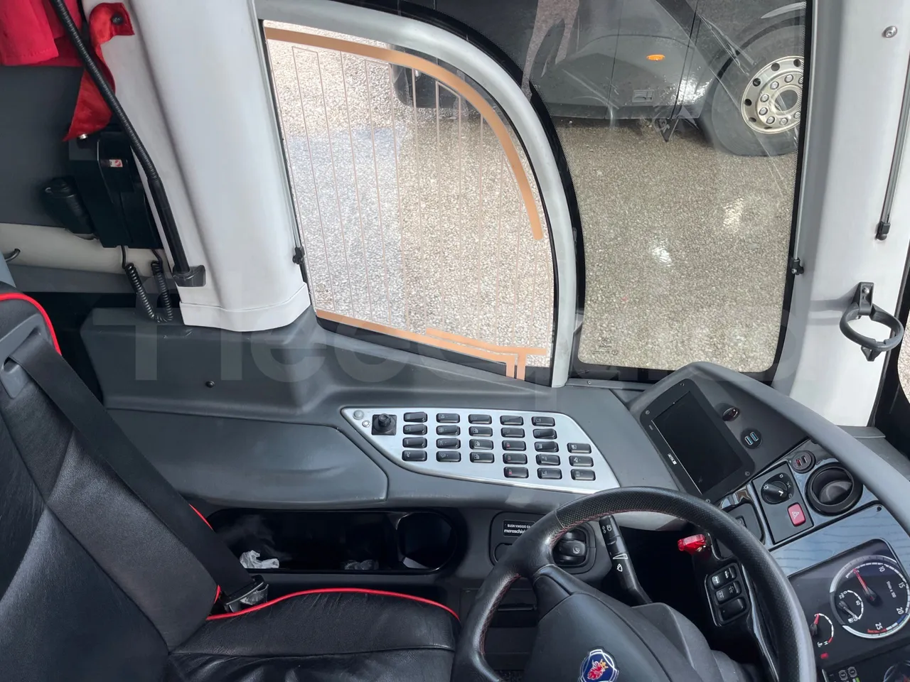 Irizar i6 14.37/480 - EUR5 - 353kW - 13.870m - onboard devices 3