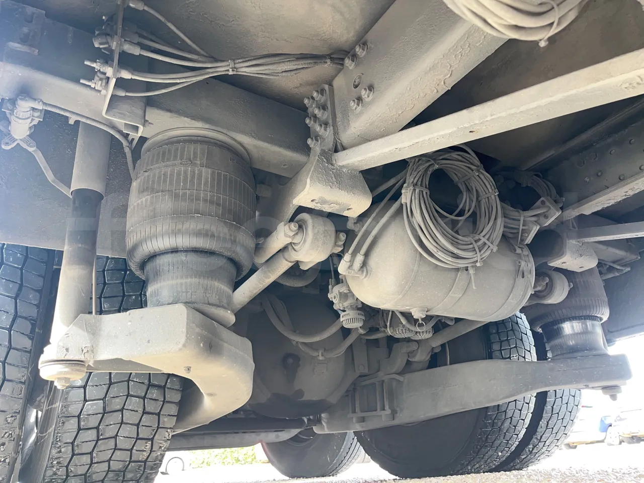 Irizar i6 14.37/480 - EUR5 - 353kW - 13.870m - central axle (18m)