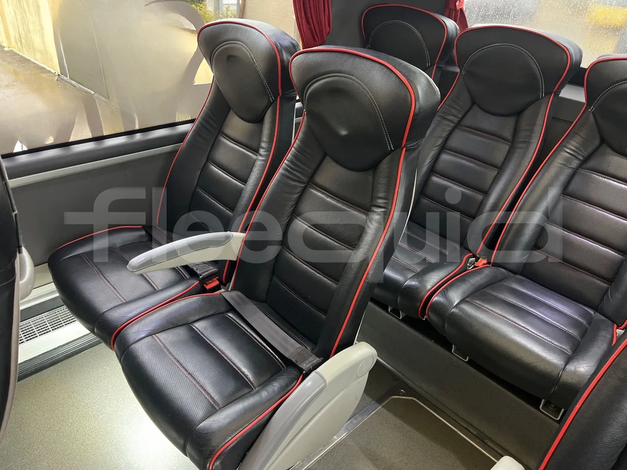 Irizar i6 14.37/480 - EUR5 - 353kW - 13.870m - central seat safety belt