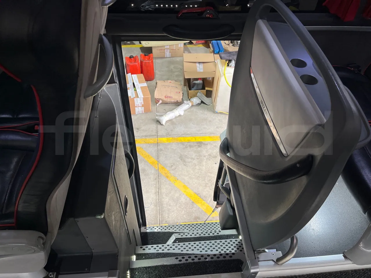 Irizar i6 14.37/480 - EUR5 - 353kW - 13.870m - coffee machine accessories