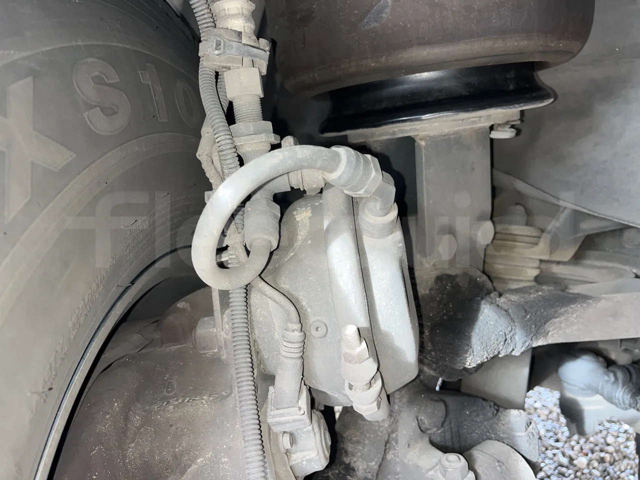 Irizar i6 14.37/480 - EUR5 - 353kW - 13.870m - front brake calipers right