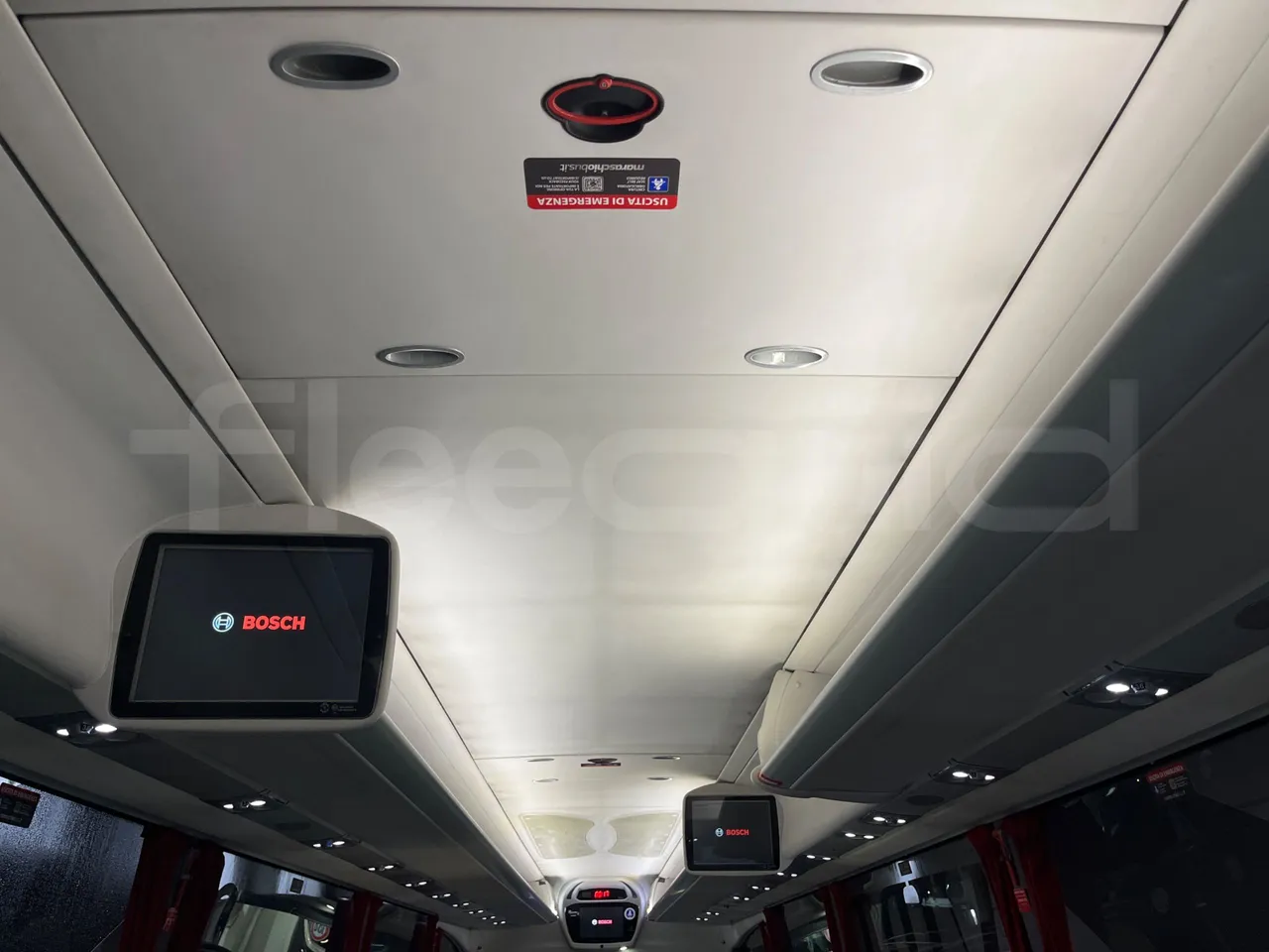 Irizar i6 14.37/480 - EUR5 - 353kW - 13.870m - roof hatch 2