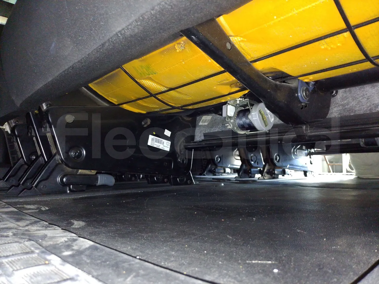 Citroën Spacetourer Jumpy - Euro6 - kw110 - 4.9mt - seat brackets photo