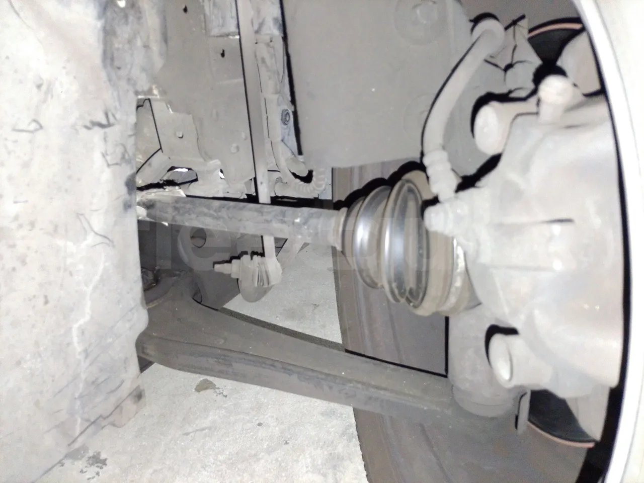 Citroën Spacetourer Jumpy - Euro6 - kw110 - 4.9mt - front brake calipers right
