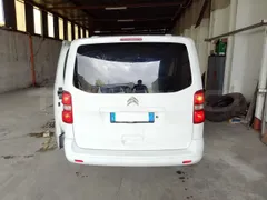 Citroën Spacetourer Jumpy - Euro6 - kw110 - 4.9mt - rear hatch closed