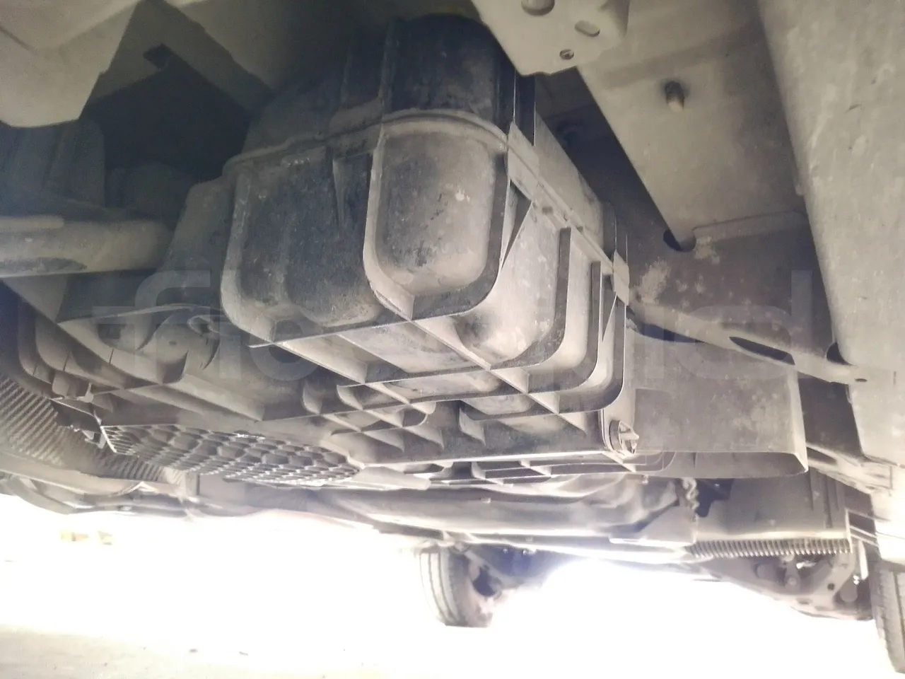 Citroën Spacetourer Jumpy - Euro6 - kw110 - 4.9mt - central undercarriage photo