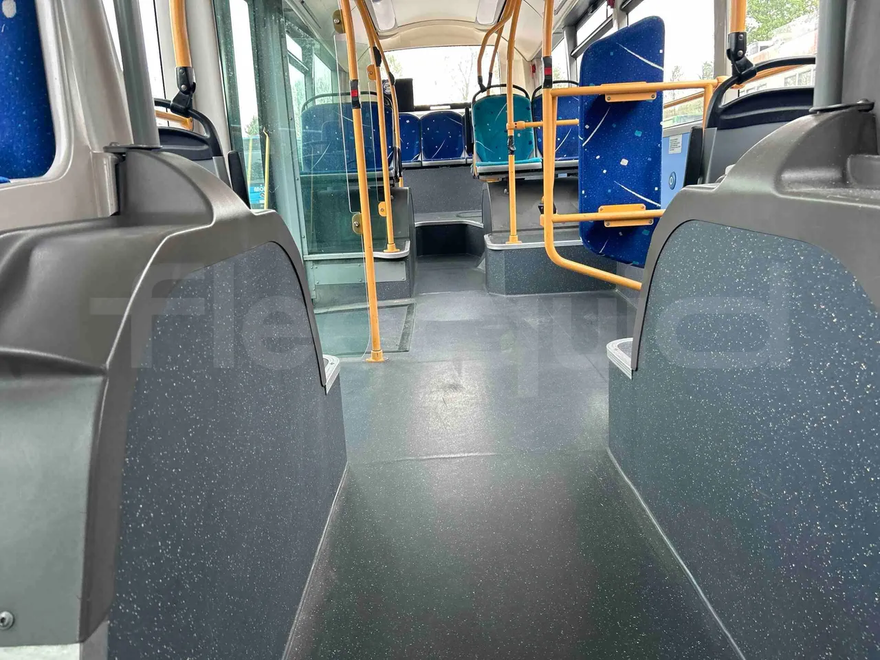 Heuliez GX127 GX127  - Euro5 - 160kW - 9.420mt - seat brackets photo