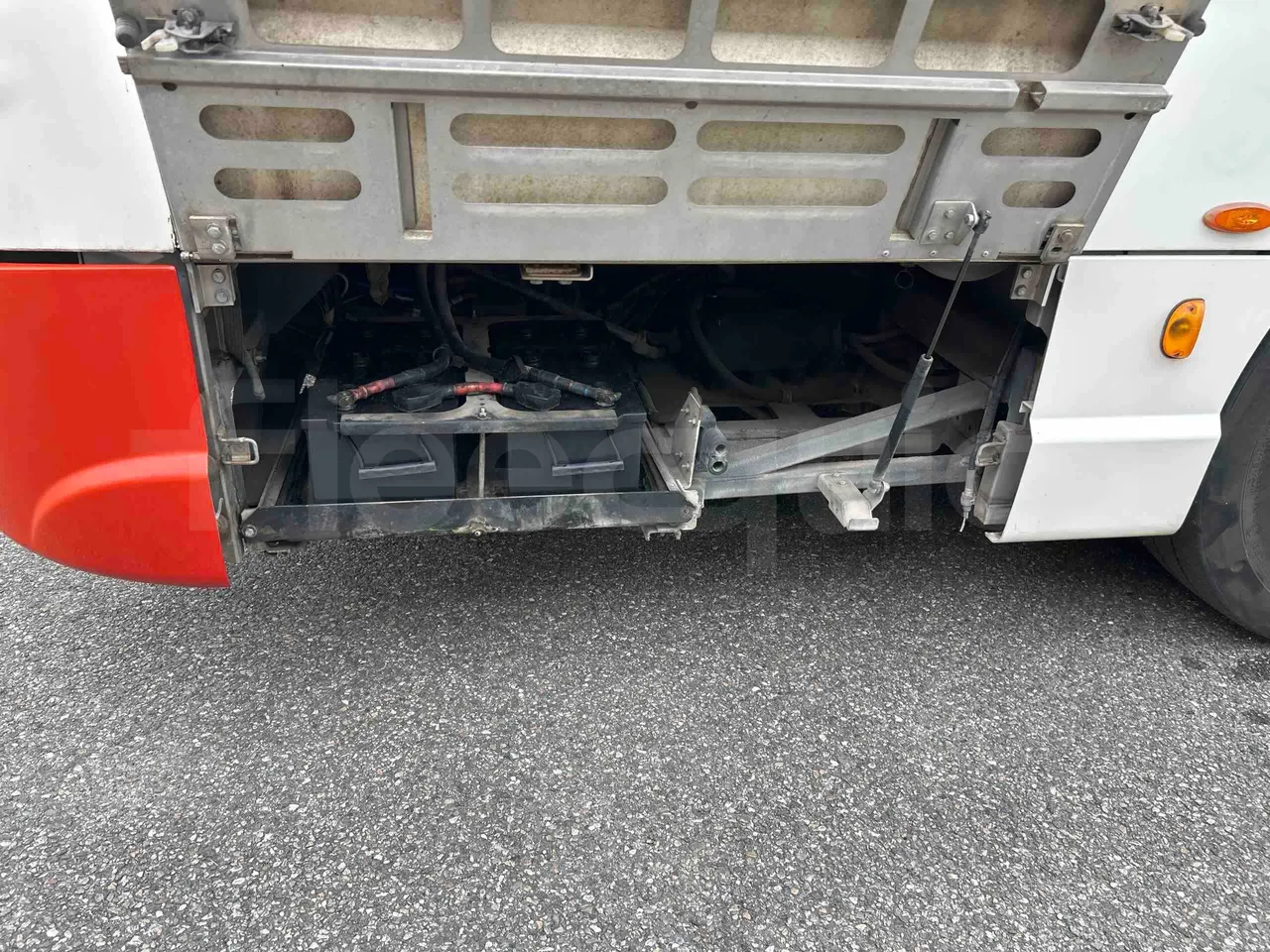 Heuliez GX127 GX127  - Euro5 - 160kW - 9.420mt - external compartments photo