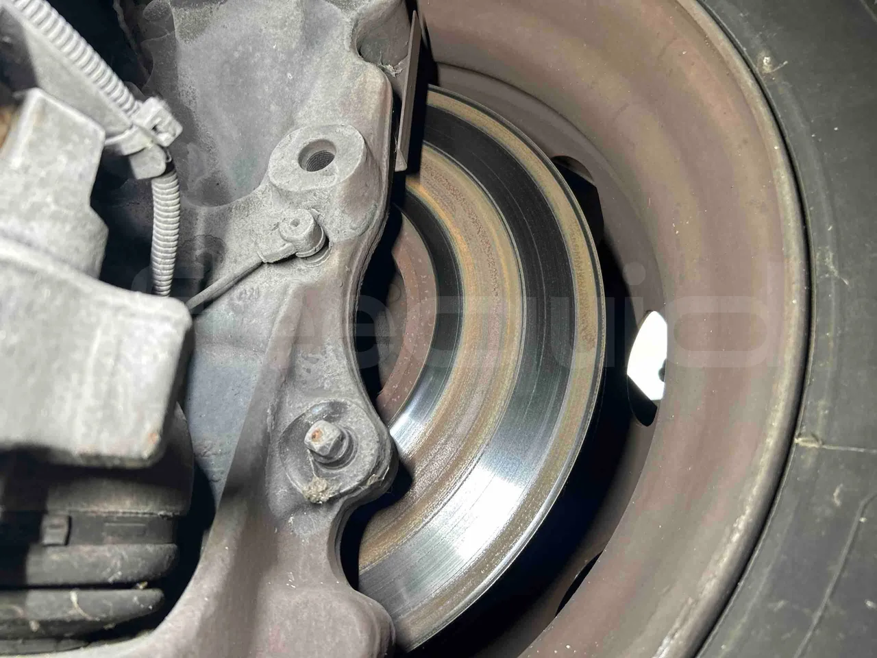 Heuliez GX127 GX127  - Euro5 - 160kW - 9.420mt - front discs right