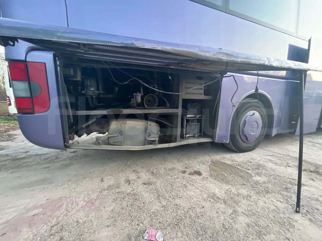 Man Lion's Coach B.2007 - EUR5 - 294kW - 12.000m - 3/4 right rear doors closed