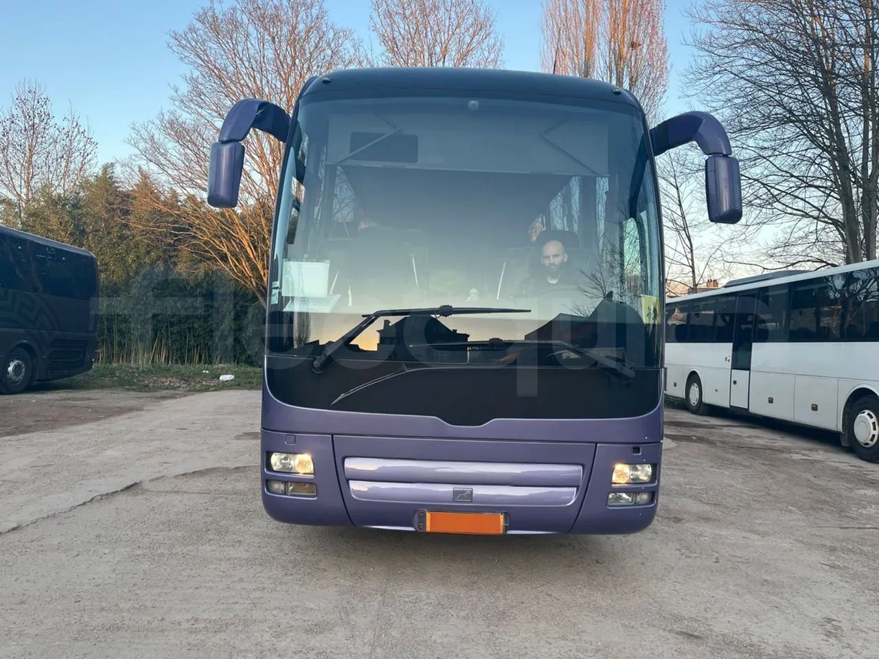 Man Lion's Coach B.2007 - EUR5 - 294kW - 12.000m - front photo