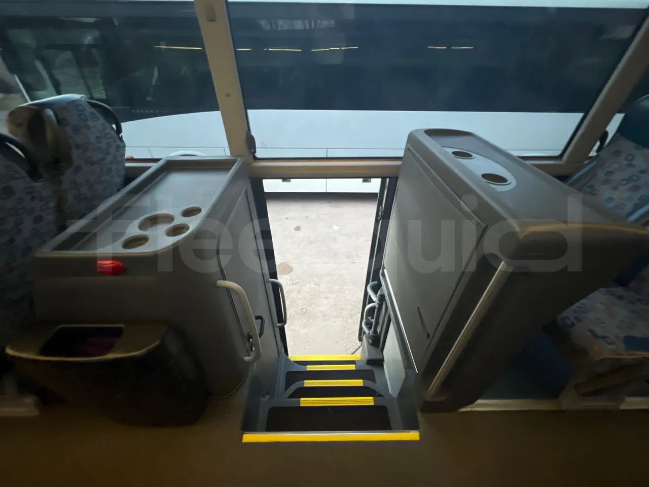 Man Lion's Coach B.2007 - EUR5 - 294kW - 12.000m - power outlets detail