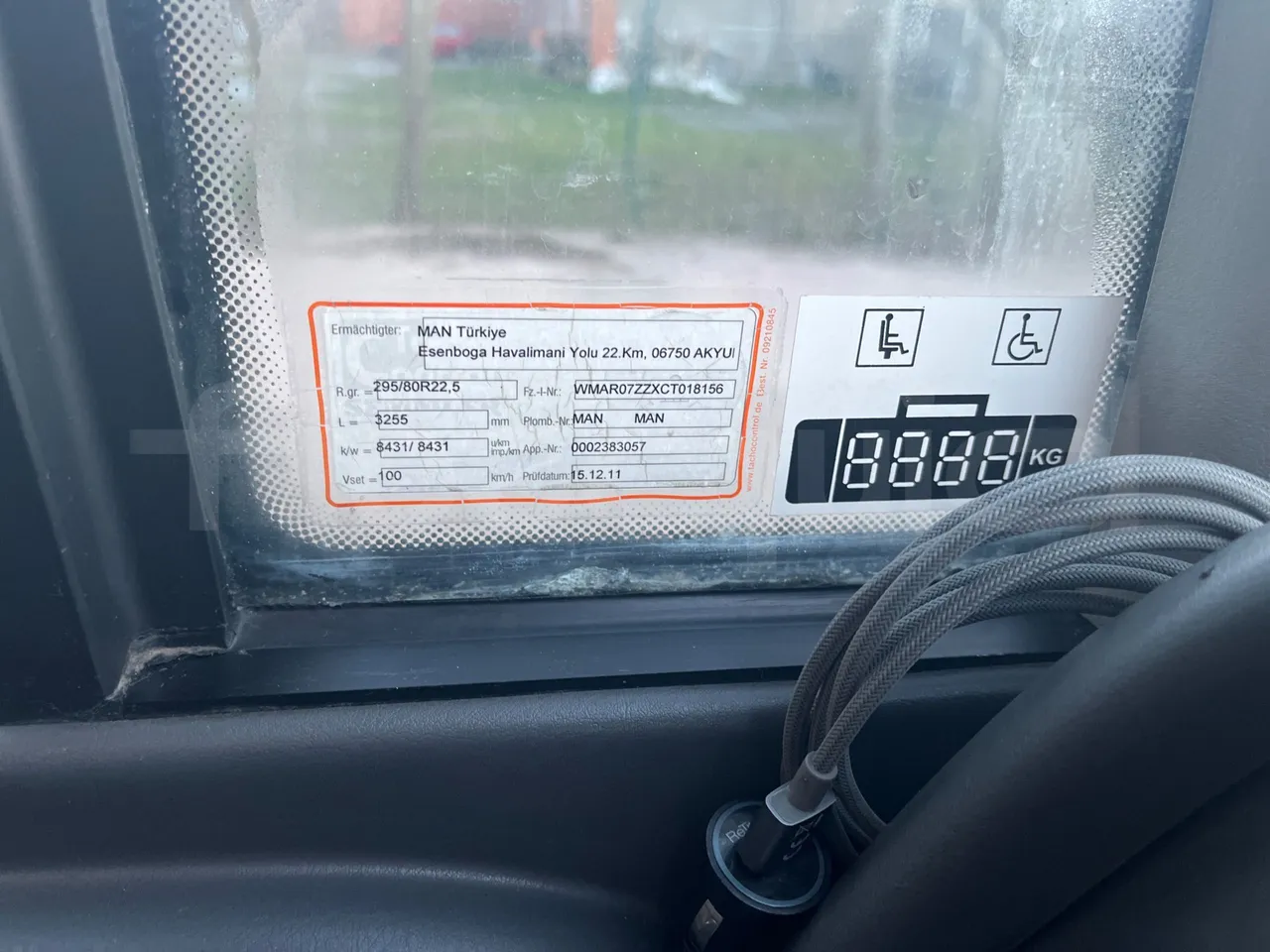 Man Lion's Coach B.2007 - EUR5 - 294kW - 12.000m - seat plate photo