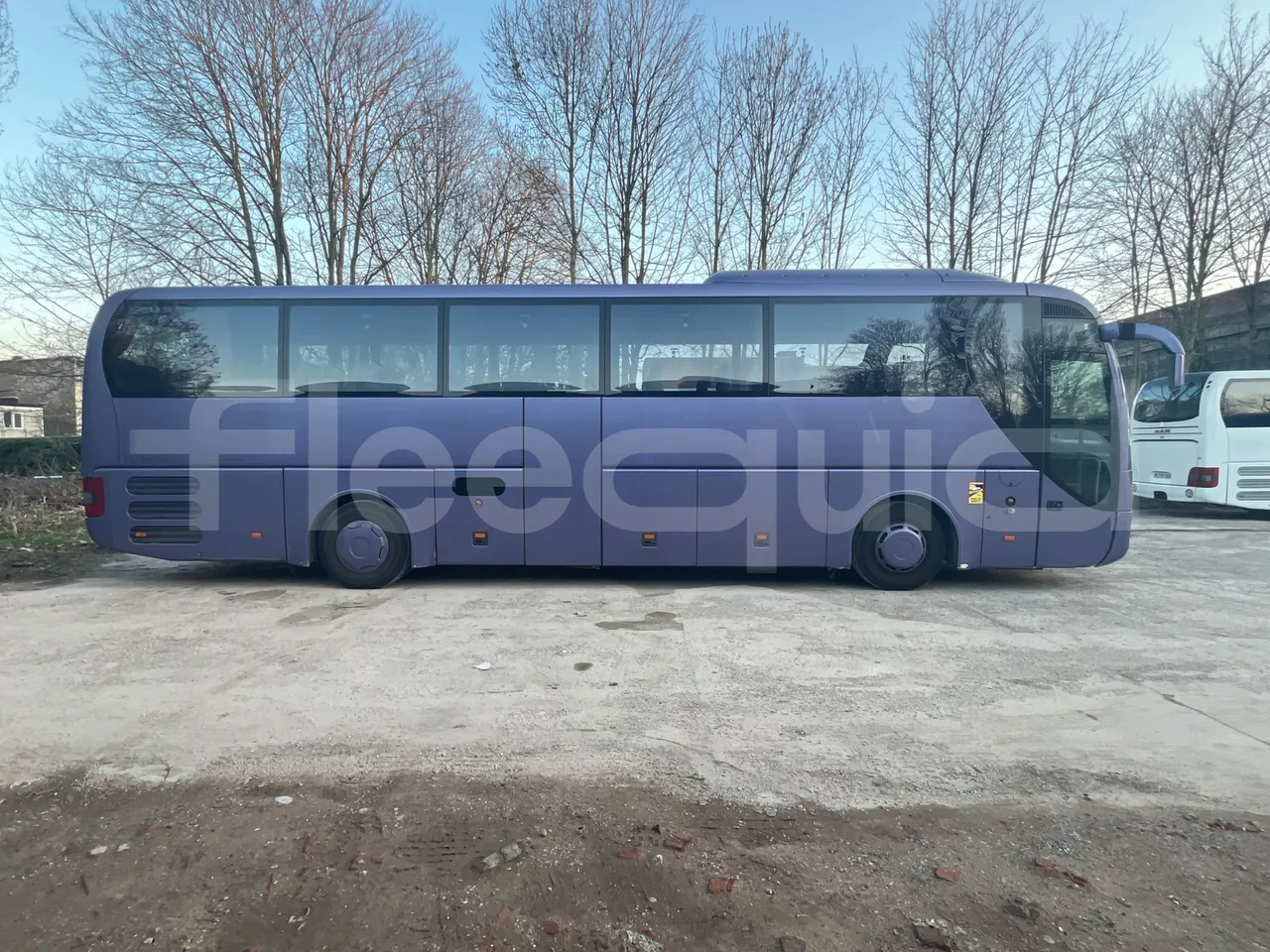 Man Lion's Coach B.2007 - EUR5 - 294kW - 12.000m - right side doors closed