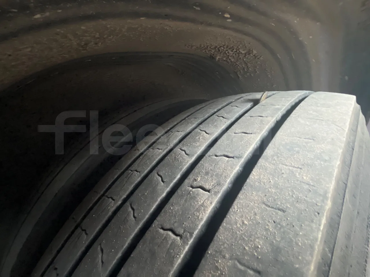 Man Lion's Coach B.2007 - EUR5 - 294kW - 12.000m - front left tire measurements