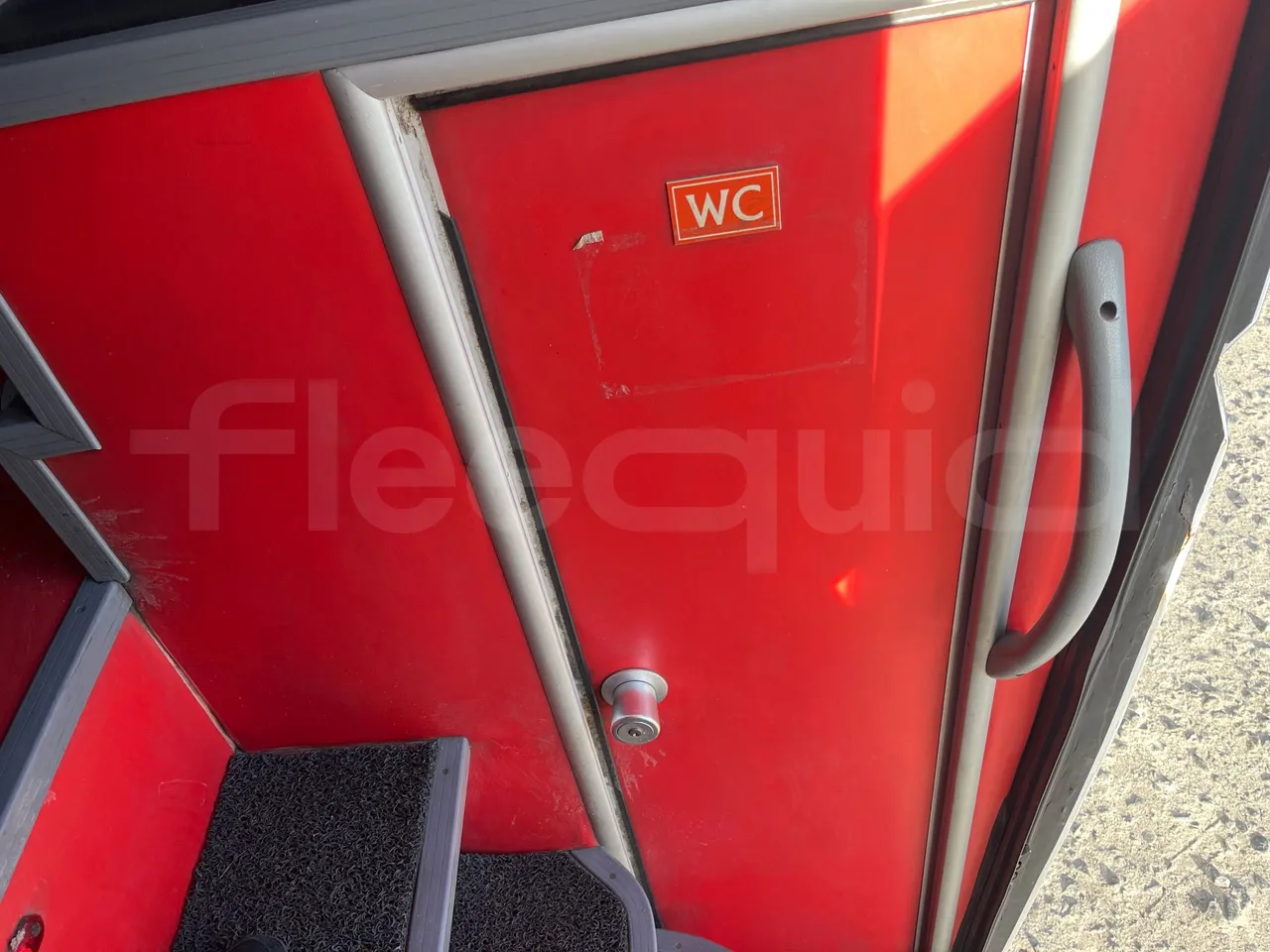 Iveco 397E 397E12.45 - Euro4 - 331kW - 12.850mt - toilette accessories photo