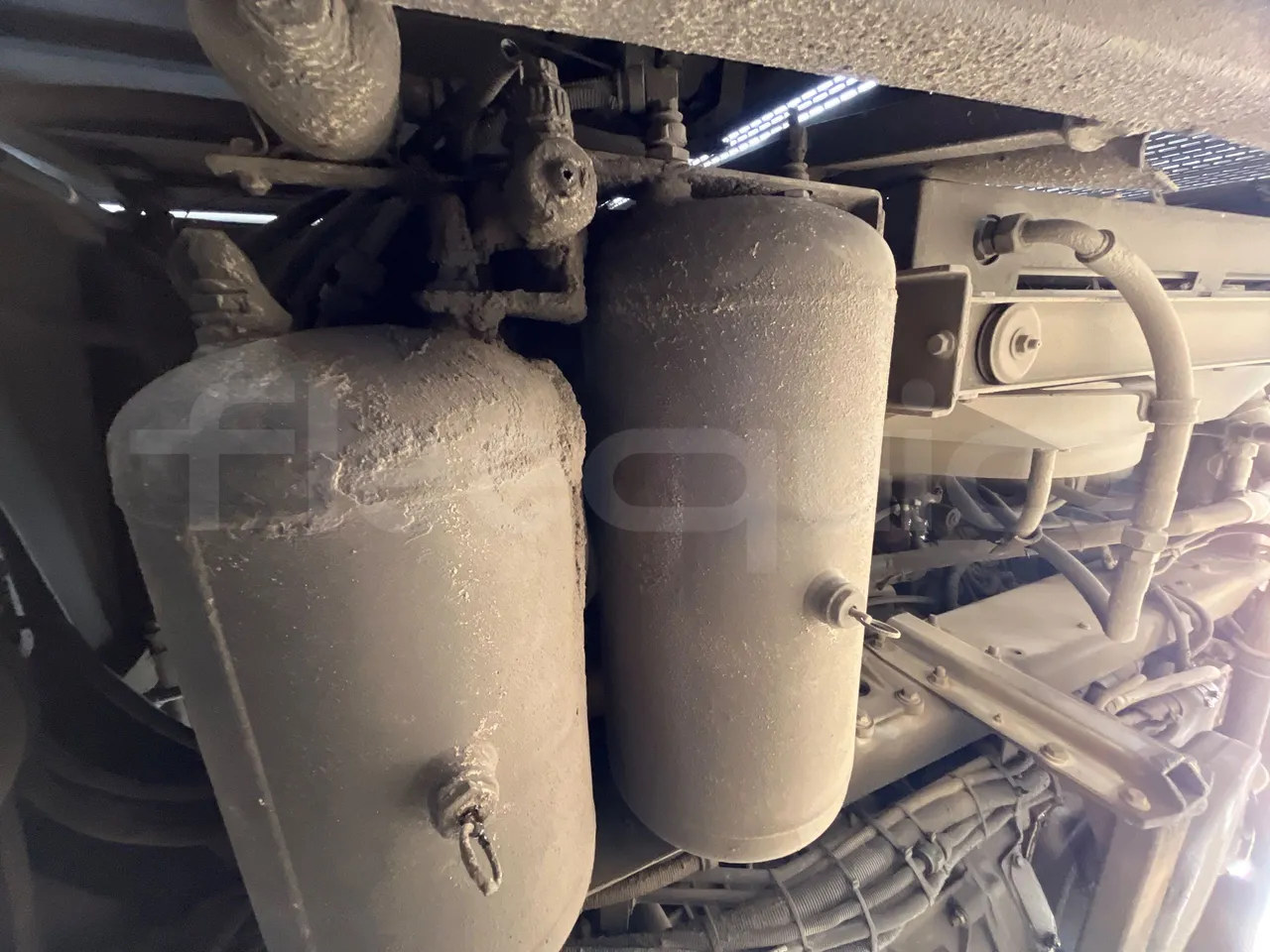 Iveco 397E 397E12.45 - Euro4 - 331kW - 12.850mt - central axle (18m)