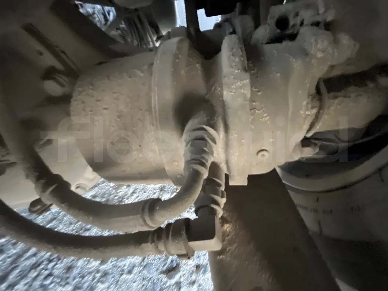 Iveco 397E 397E12.45 - Euro4 - 331kW - 12.850mt - axle 2 discs left