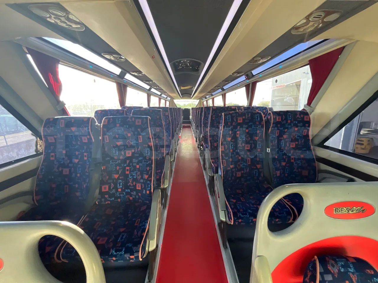 Iveco 397E 397E12.45 - Euro4 - 331kW - 12.850mt - interior reverse seats driver height