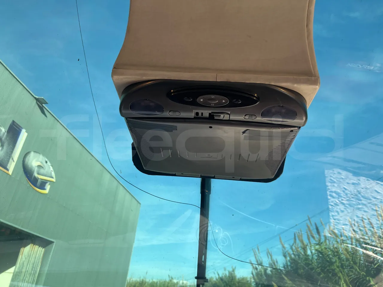 Iveco 397E 397E12.45 - Euro4 - 331kW - 12.850mt - monitor detail photo