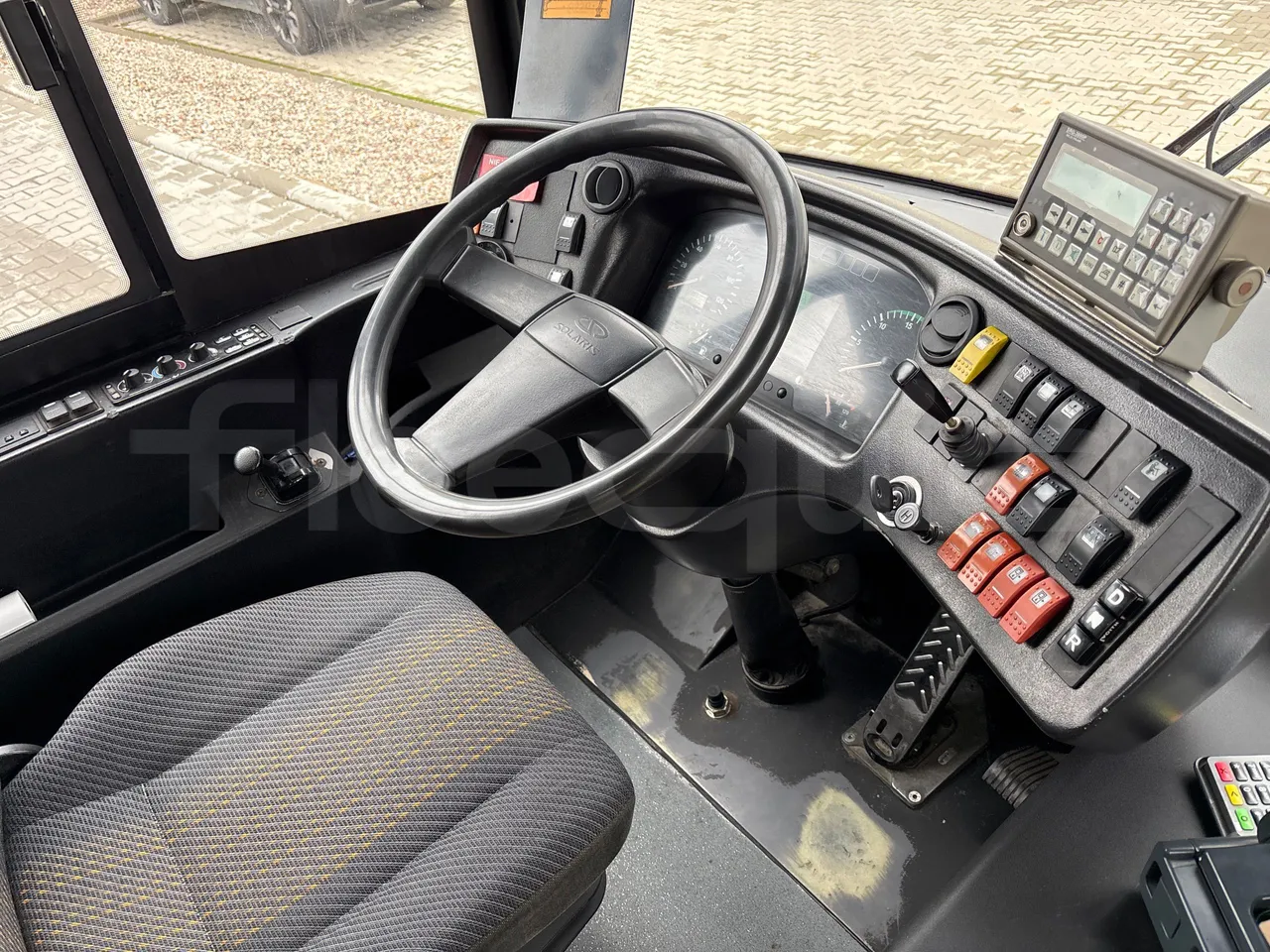 Solaris Urbino 18 -EUR3 - 231kW - 18m - buttons panels on