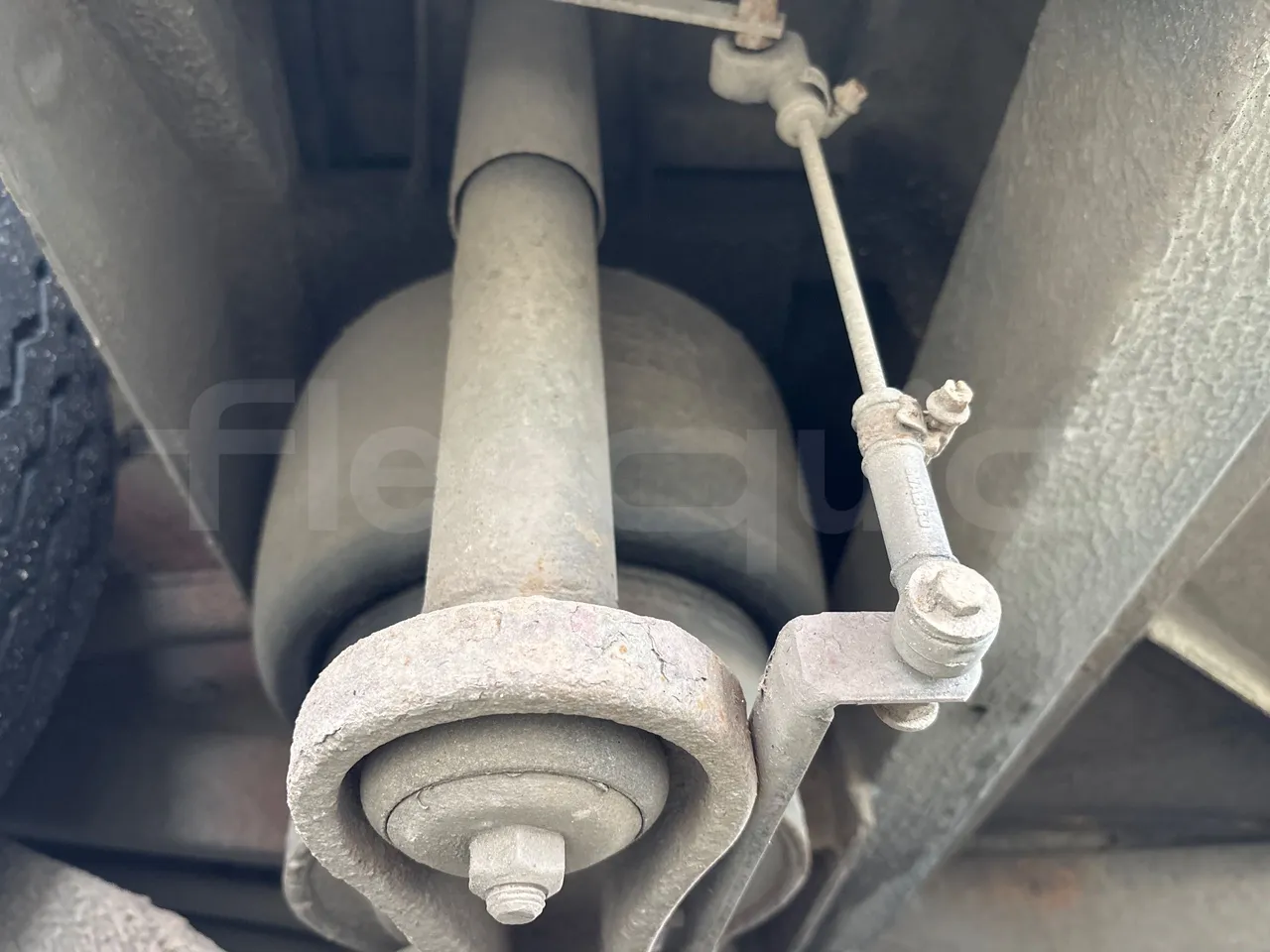 Solaris Urbino 18 -EUR3 - 231kW - 18m - axel 3 shock absorbers 1 left