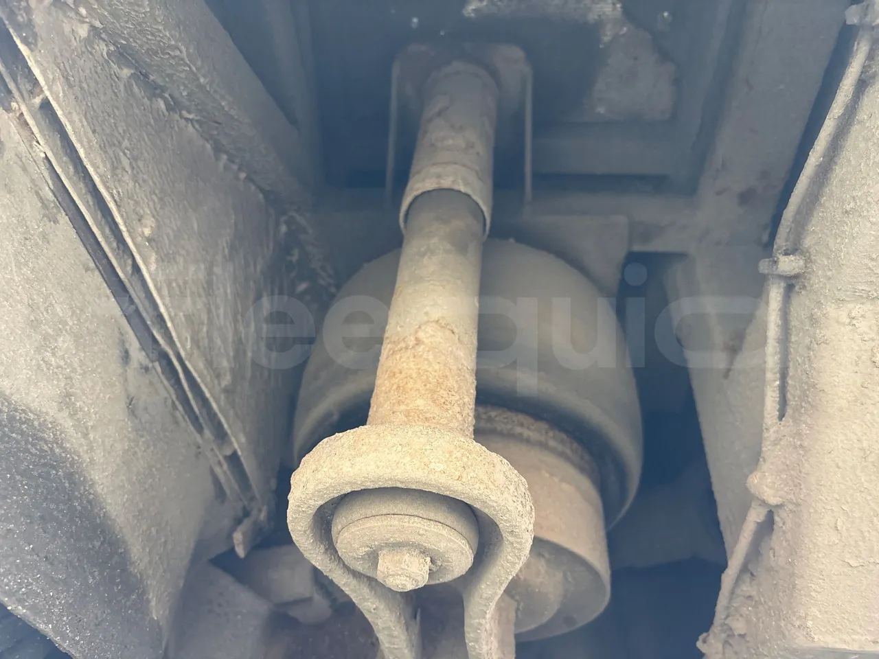 Solaris Urbino 18 -EUR3 - 231kW - 18m - axel 3 shock absorbers 2 right