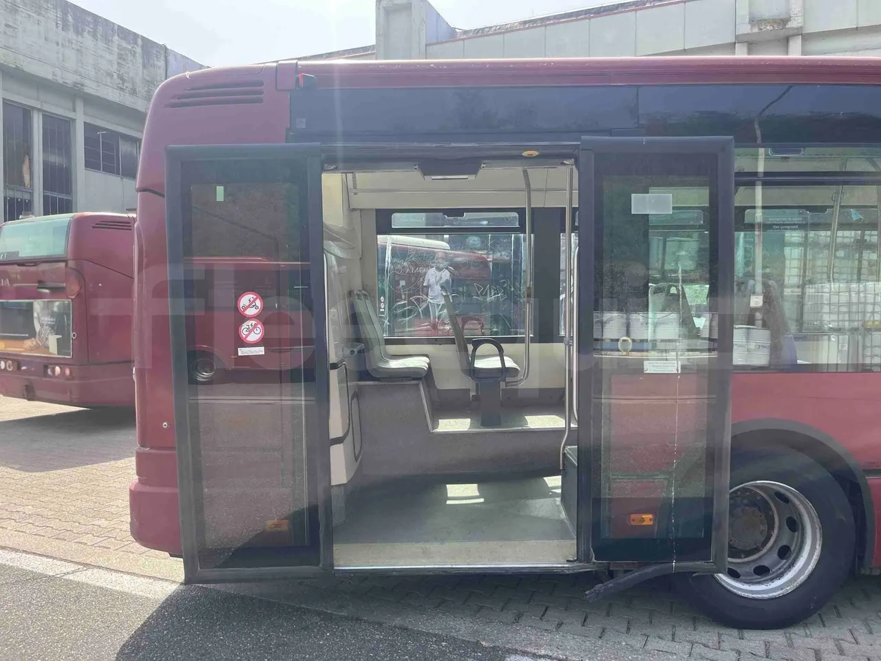 Iveco Citelis - Third Door Open