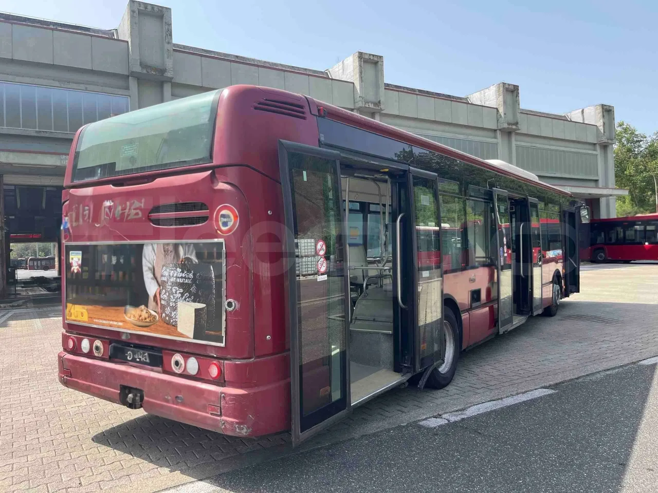 Iveco Citelis - 3/4 Rear Right Side Doors Open