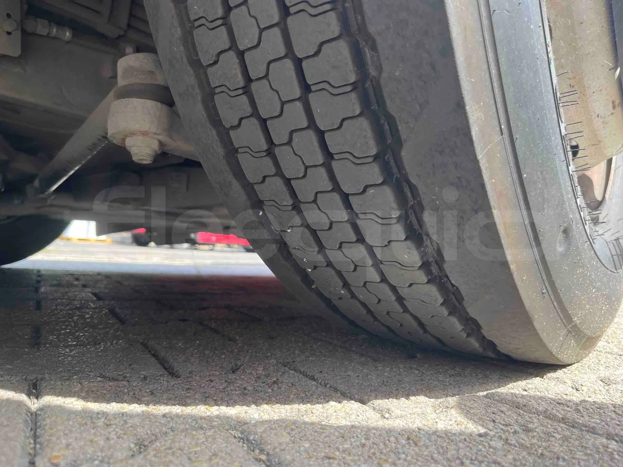Iveco Citelis - First Axle Left Side: Tyre Tread