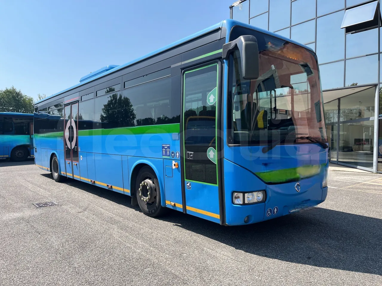 Iveco Crossway - Base cover photo