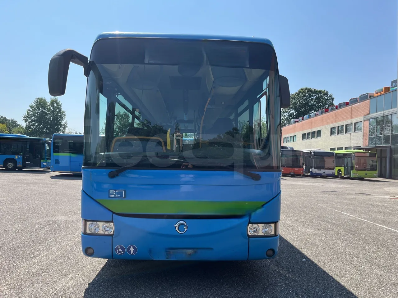 Iveco Crossway - Front