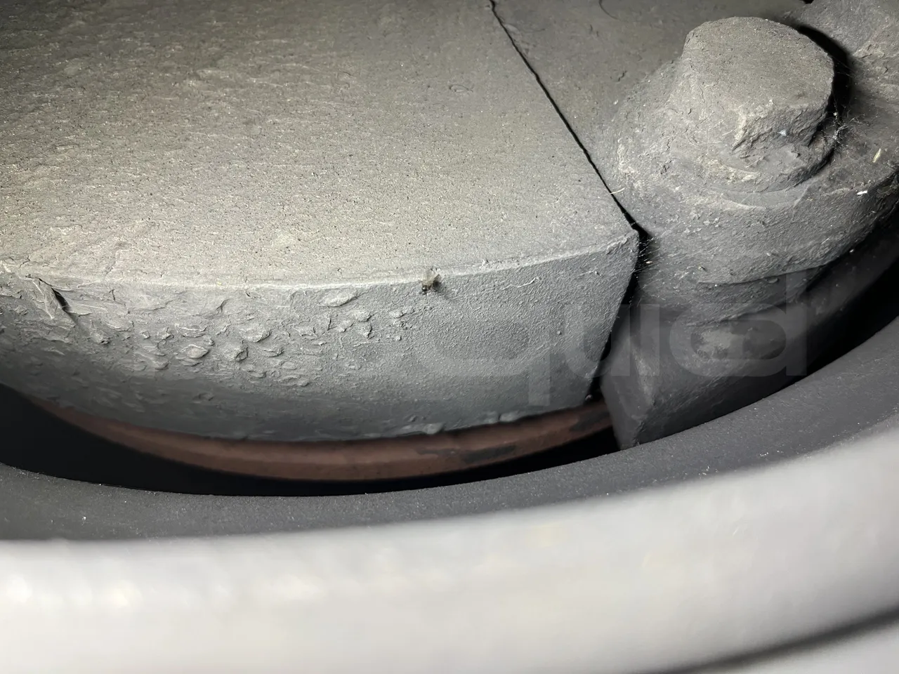 Iveco Crossway - First Axle Shock Absorbers Left Side