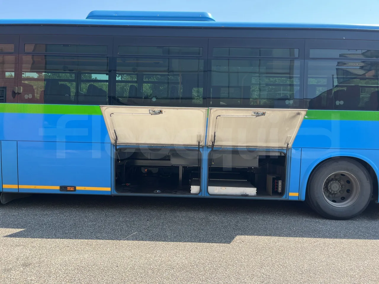Iveco Crossway - Luggage Rack Left Side