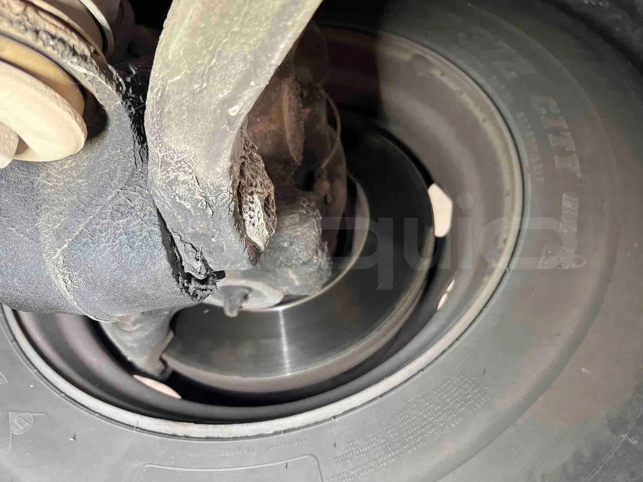 Mercedes-Benz Citaro O530 - Euro4 - 210kW - 11.950m - front discs right