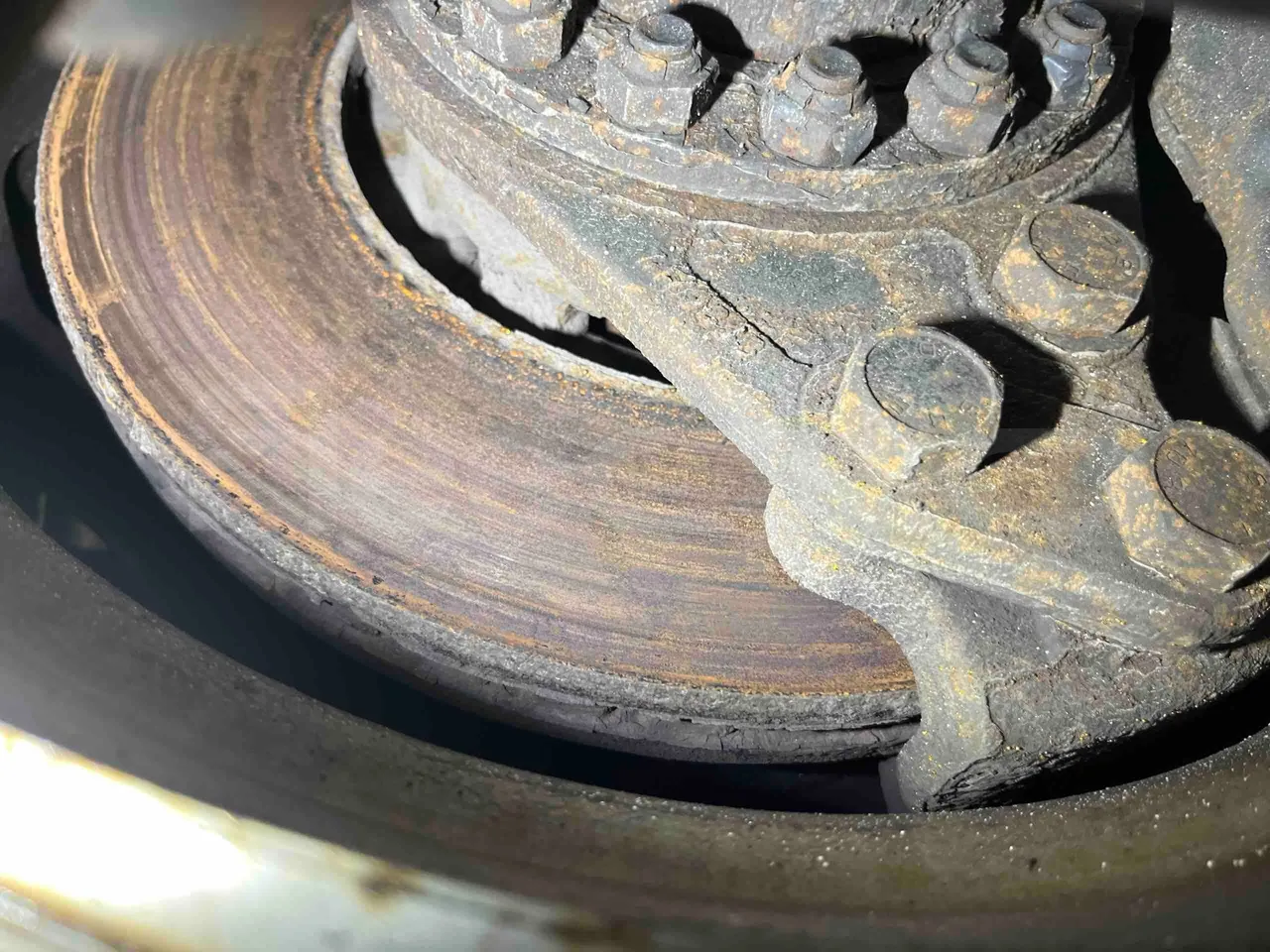 Irisbus 397E.12 397E.12 - Euro5 - 331kW -  12.410mt - axle 2 caliper brakes right