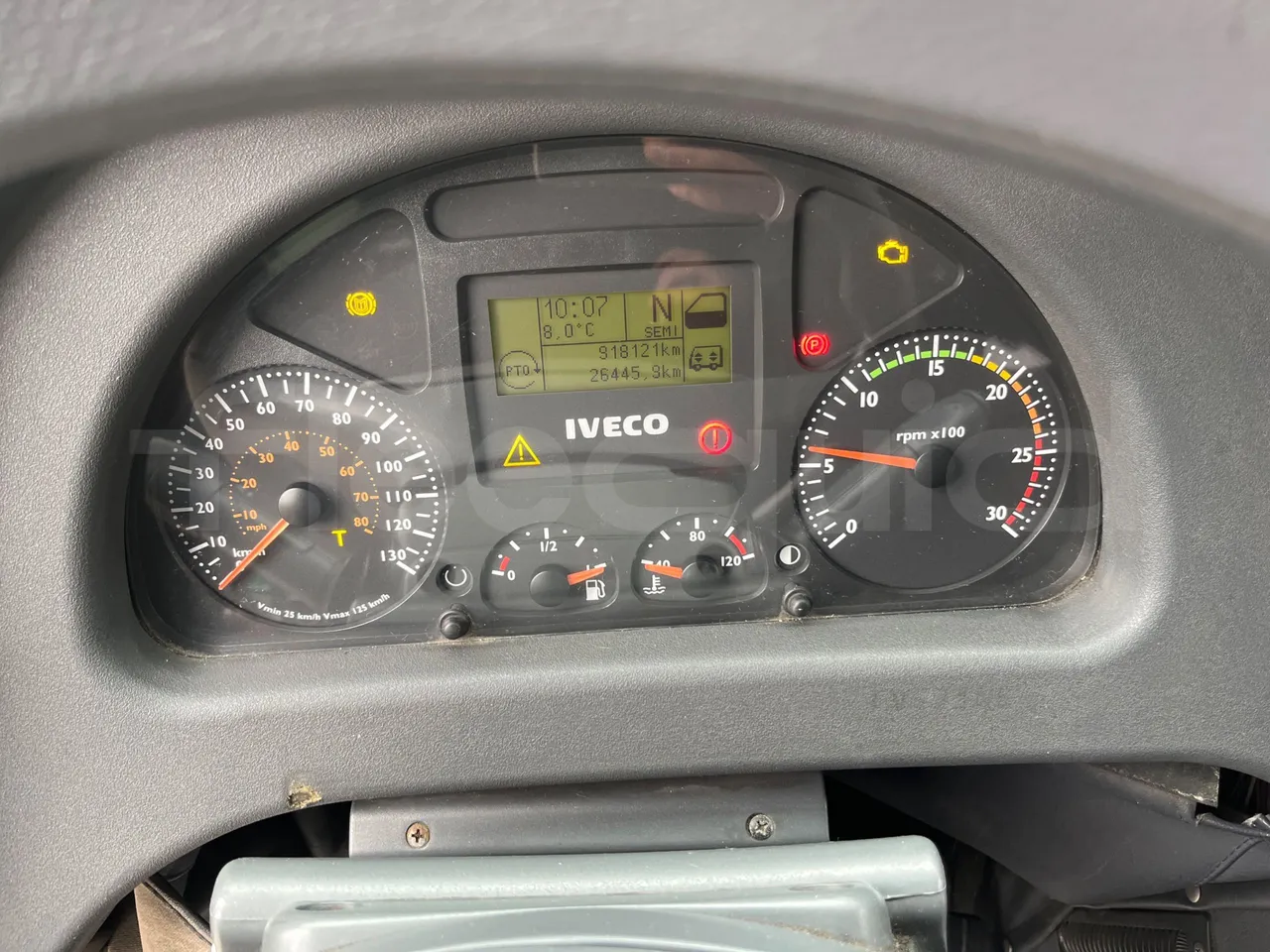 Irisbus 397E.12 397E.12 - Euro5 - 331kW -  12.410mt - dashboard lights on