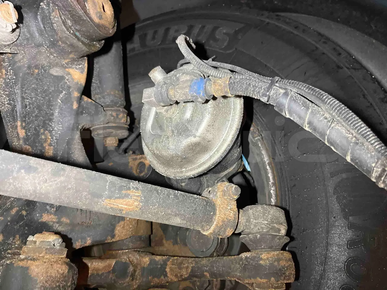 Irisbus 397E.12 397E.12 - Euro5 - 331kW -  12.410mt - front brake calipers left