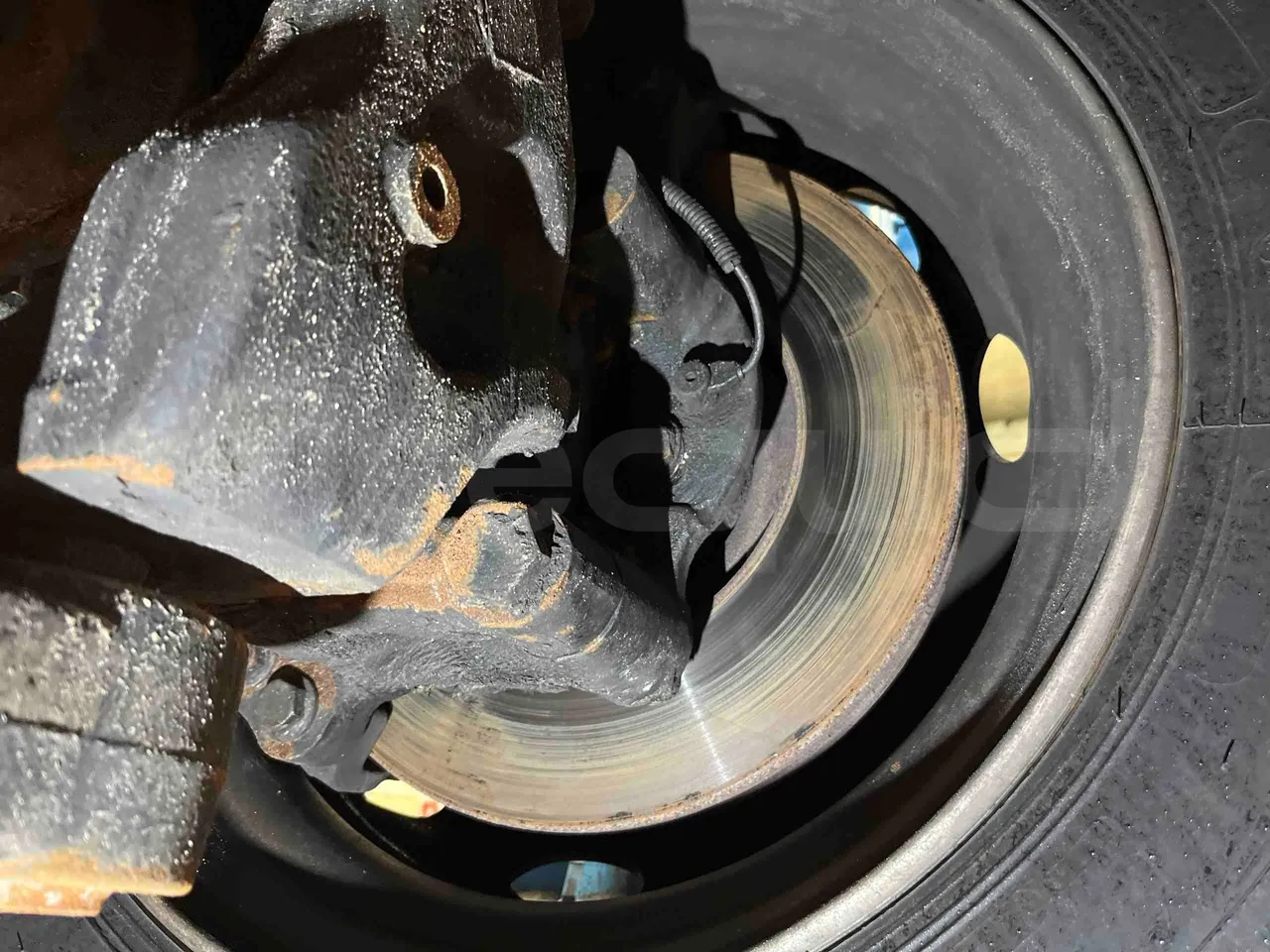 Irisbus 397E.12 397E.12 - Euro5 - 331kW -  12.410mt - front discs right