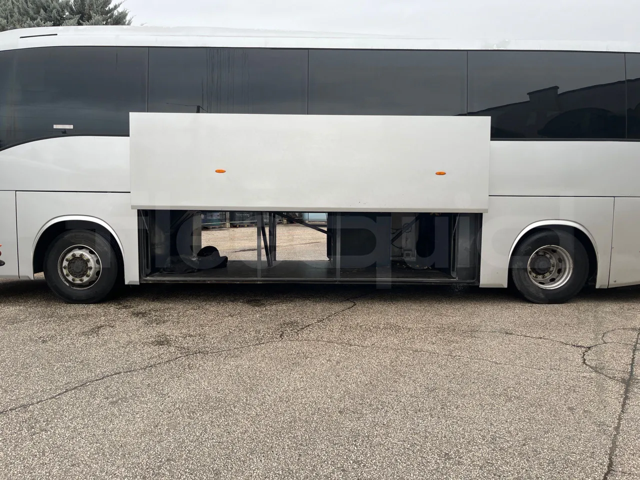 Irisbus 397E.12 397E.12 - Euro5 - 331kW -  12.410mt - luggage rack photo